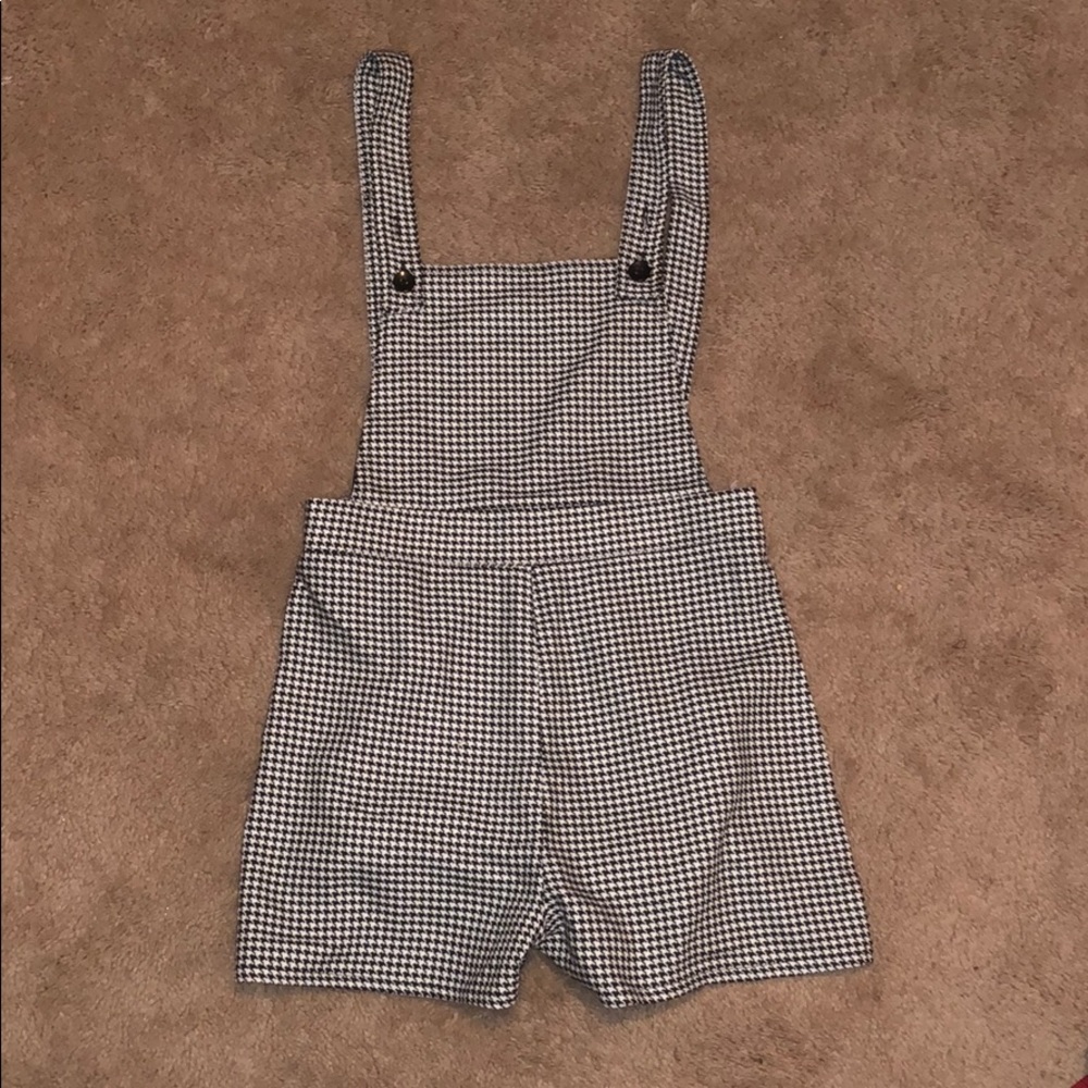 Forever 21 Short Overalls
